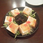 Unai Chi - 豆腐サラダ