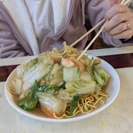 蘭園亭 - 五目かた焼きそば1000円