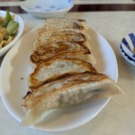 蘭園亭 - 手作り餃子6個500円