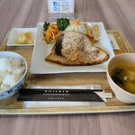 UMICOCO - 料理写真:メカトロ定食　1500円！