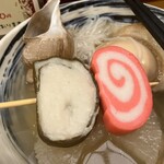 おでん処 大酉茶屋 - 赤巻き・昆布巻き330円