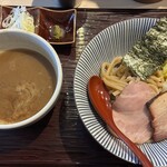 長男、もんたいちお - 