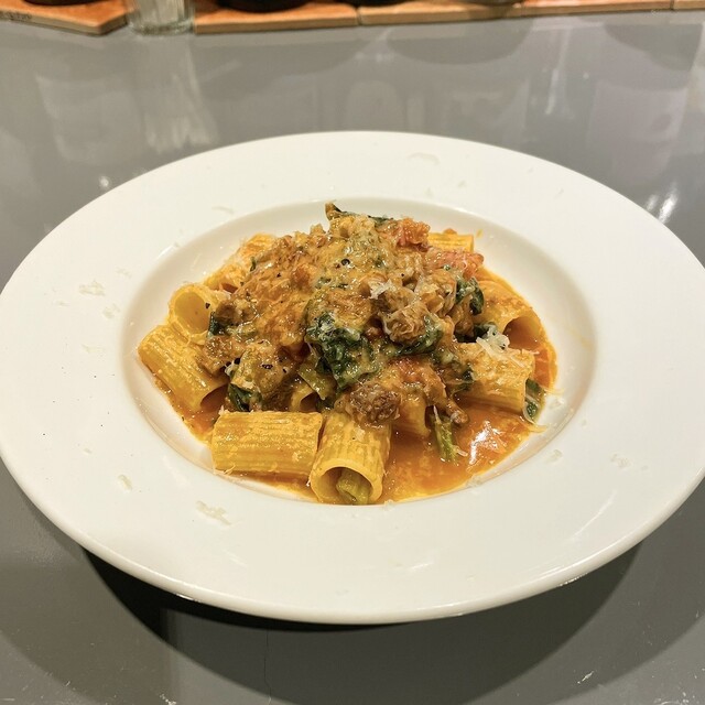 ターヴォラ カルダ サッサ オット.ポスティ （TAVOLA CALDA SASSA 8