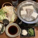 花水木 六甲道店 - 『湯豆腐』と『かぶらの浅漬け』