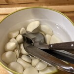 椎良神水 - 生ニンニクのしぼり