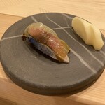 楠本 - しめ鯖。昆布が乗ってます