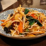 龍美 - 料理写真:バリそば　1078円