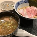 あら炊き中華そば 魚櫓魚櫓 - 