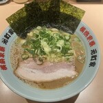 元町家 - 横浜家系ラーメン(中盛り)