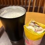 スターバックスコーヒー - ドリンク写真:トリュフスープチーノと生ハム＆モッツァレラチーズサラダラップ