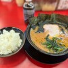 豚骨醤油ラーメン 王道家 柏店