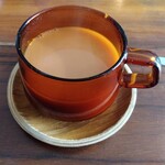 カラクリ虎 - 定食にドリンクついてこの値段（五七五!!）