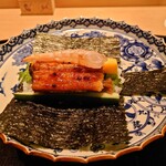 淡流 - 恵方巻(シラサエビ、うなぎ、かんぴょう、しそ、きゅうり、玉子、しいたけ)