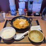 やよい軒 - 料理写真:チゲ定食 2025/11/19