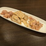炭火焼肉市場 済州家 - 