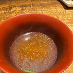 手打蕎麦 じゆうさん - 七味かけたにしんそばのつゆ