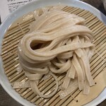 地粉うどん わだち草 - くるみだれざるうどん930円
