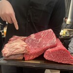 厚切り牛タン 焼肉 一心たん助 - 