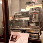 自家製粉石臼挽きうどん 青空blue 本店 - 