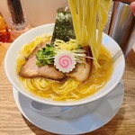 チャーシュー麺専門 中華そば ピース - 