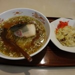 中国料理 東洋軒 - ラーメンセット（ラーメン＋半チャーハン）