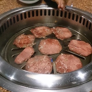 焼肉もうもう亭