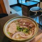 ベトナム居酒屋さるちゃん - ハーフ麺