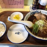 まる長 - まる長ラーメンにライス