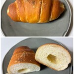BAKERY K105 - 塩パン 172円