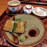 炭焼 うな富士 - 鰻の白焼き