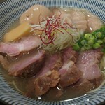 豚骨清湯・自家製麺 かつら - 