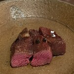 たでの葉 - 蝦夷鹿 肩ロース タレ焼き 黒胡椒