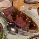 スカンディヤ - 和牛のロースト