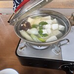 そば処 湧水 - 豆腐は小さめの切って食べるスタイル