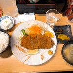 越後とんかつ人参亭 - 