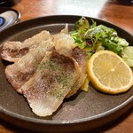 鉄板焼とワイン F.L.a.T - 