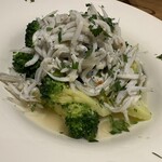 マシガネータ - ブロッコリーとシラスのアーリオ オーリオ エ ペペロンチーノ