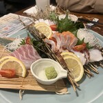 海鮮居酒屋 海小屋 - 