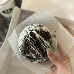 HAL'S BAGEL. - オレオ。ホワイトチョコレートの優しい甘さが心地よく溶けていく。