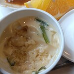 ごんた - 茶碗蒸しの中には銀杏