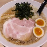 麺 鍾馗 - 味玉背脂煮干