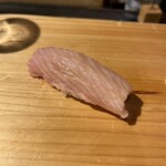 鮨ざこや - ブリとろ