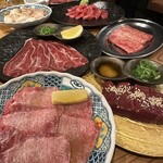 焼肉ホルモンしづる - 