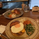 KAKUMEI Burger & cafe - 