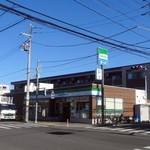 FamilyMart - 地元の大地主さんが時間貸し駐車場をファミマに！