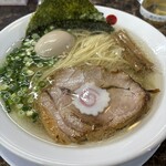 自家製麺 ら～めん かり屋