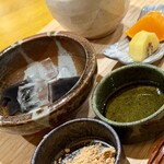 炉ノ鳥 - 黒本蕨餅