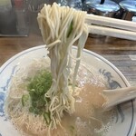 博多ラーメン ばりこて - 極細麺は普通でも硬め