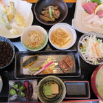 お魚亭なぶら - 