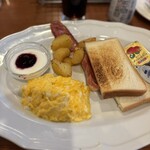 ロイヤルホスト - 